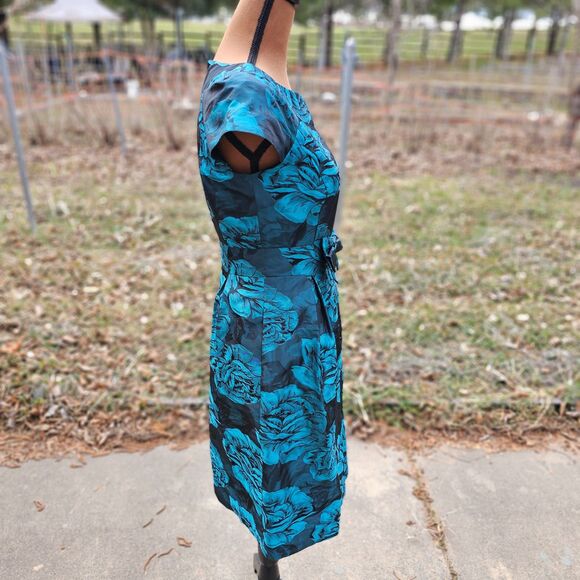 Helene Berman London Vintage Womens Floral Dress, size 2 - Picture 3 of 8